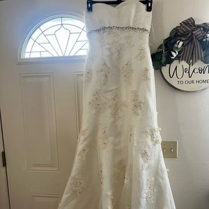 Used wedding dress